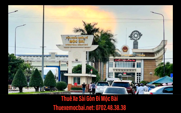 Thue-xe-sai-gon-moc-bai